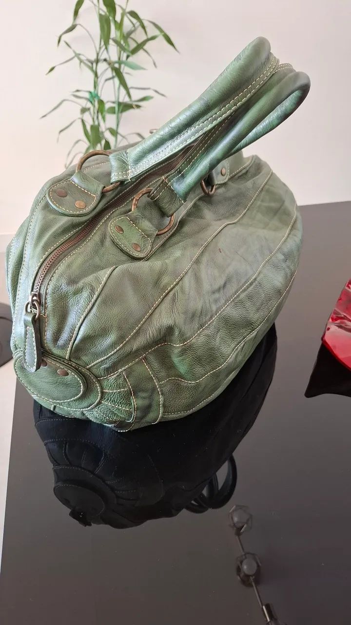 Bolsa em couro 