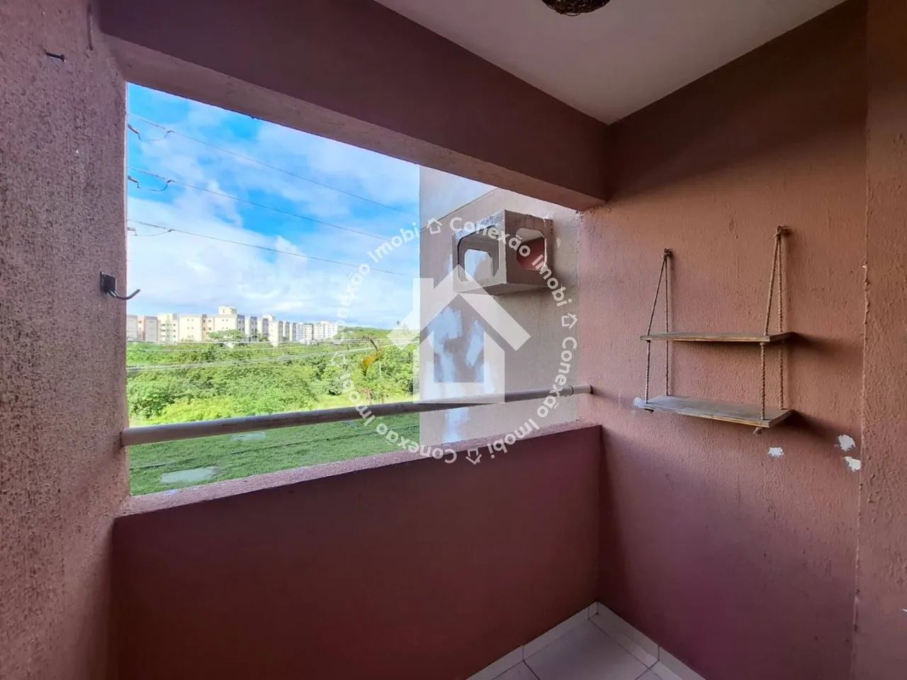 Apartamento pra vender no Condominio Portal das Flores na Jabotiana