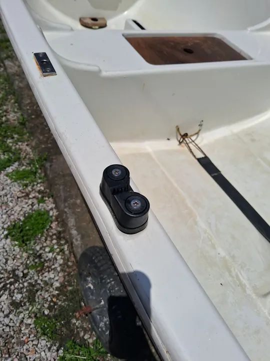 Veleiro de pequeno porte para iniciantes - Foto 9