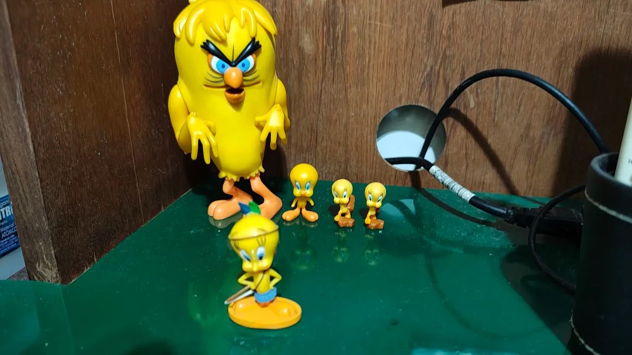 Miniatura do Piu Piu - Coleção Looney Tunes - Foto 5