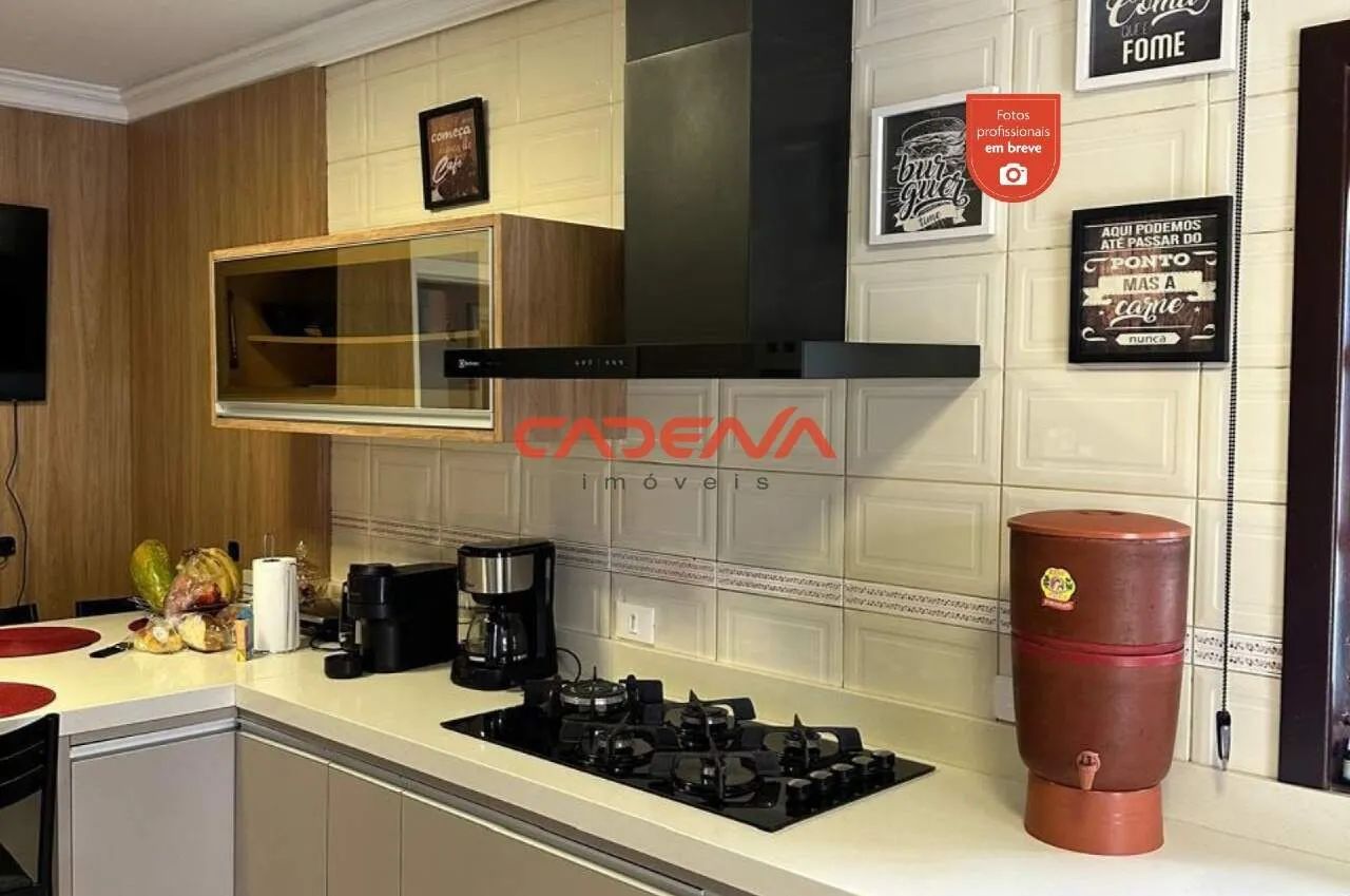 Lote com duas casas à venda no Parolin - Foto 5