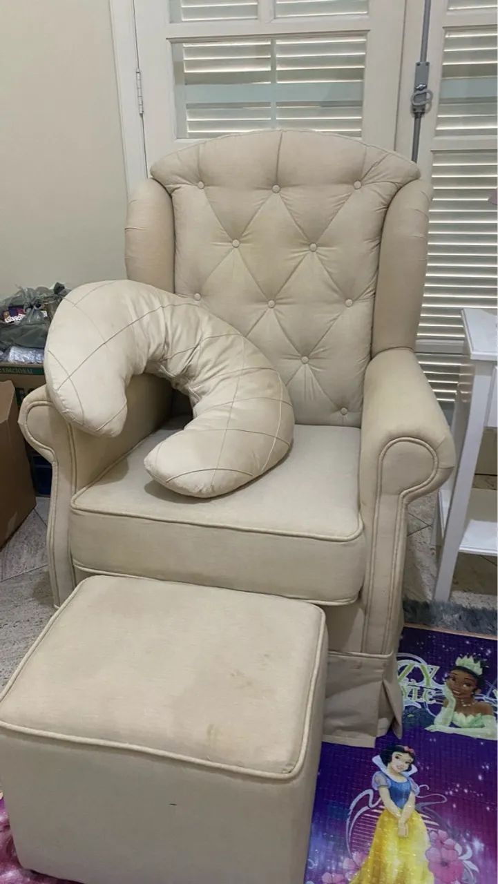 Berço e poltrona de amamentação - Foto 5