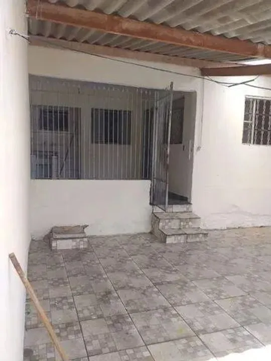Casa para Venda em Votorantim, Vossoroca, 1 dormitório, 1 banheiro, 2 vagas