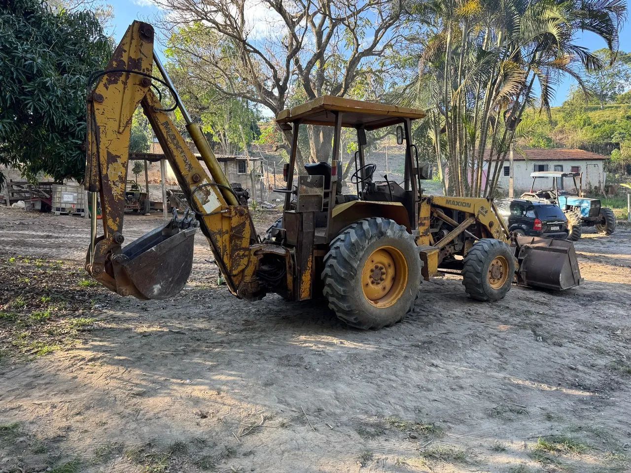 Retro escavadeira 4x4 - Foto 2