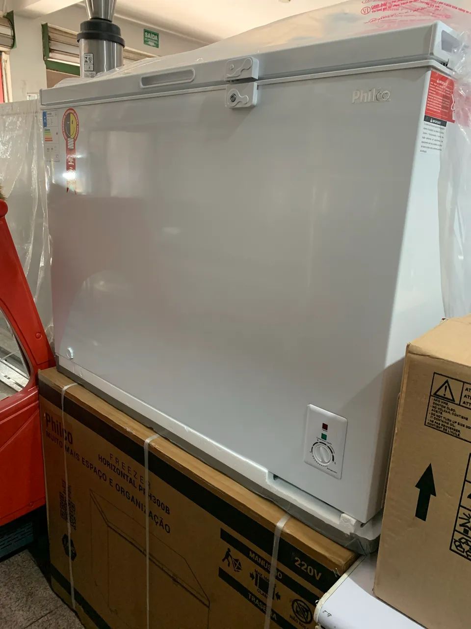 FREEZER PHILCO PFH300B 