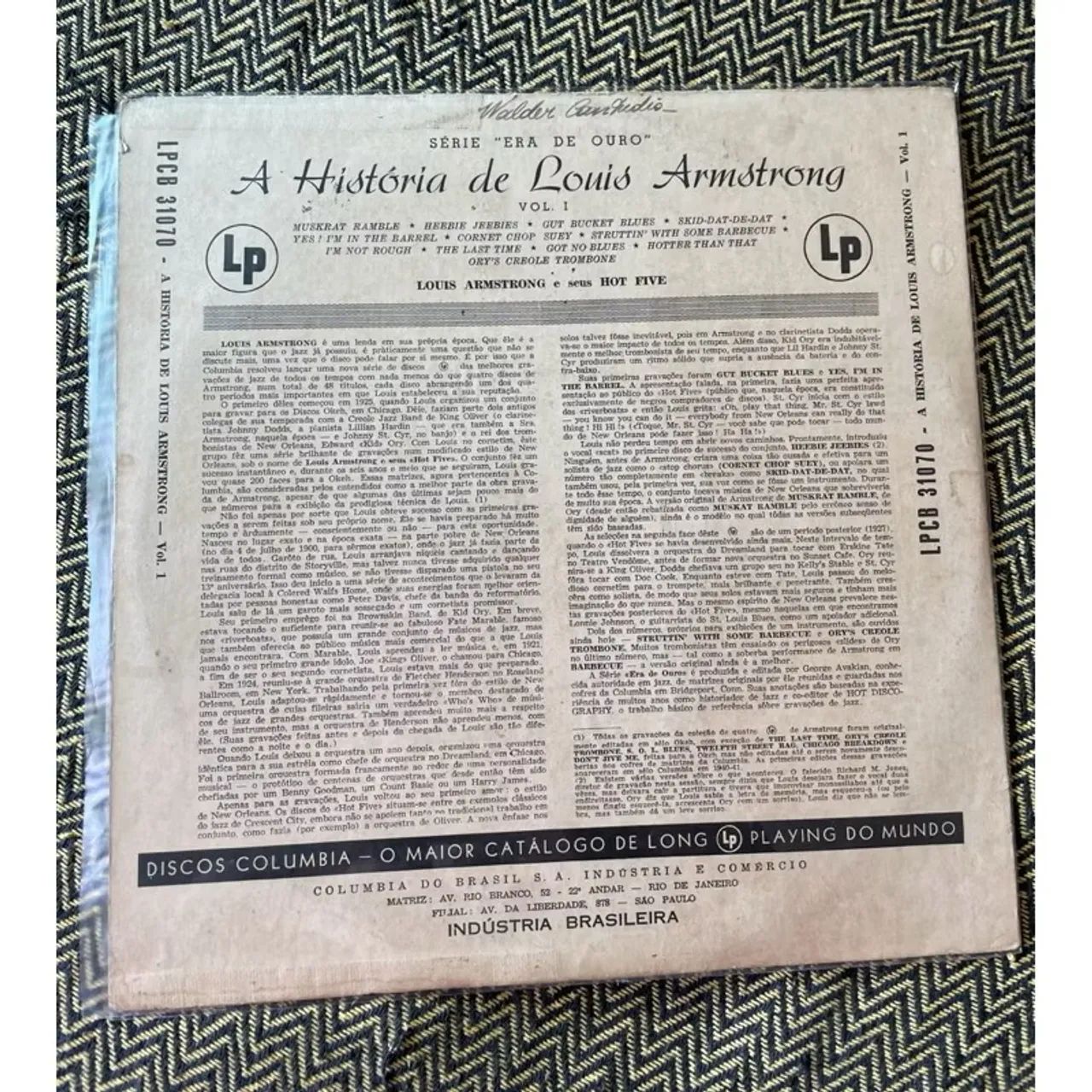 LP Louis Armstrong e seus Hot Five (1956) - Volune 1 - Foto 2