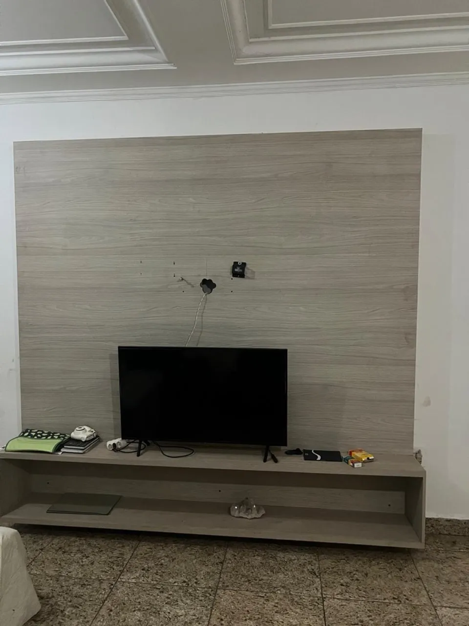 Painel de TV com Rack - Design Moderno