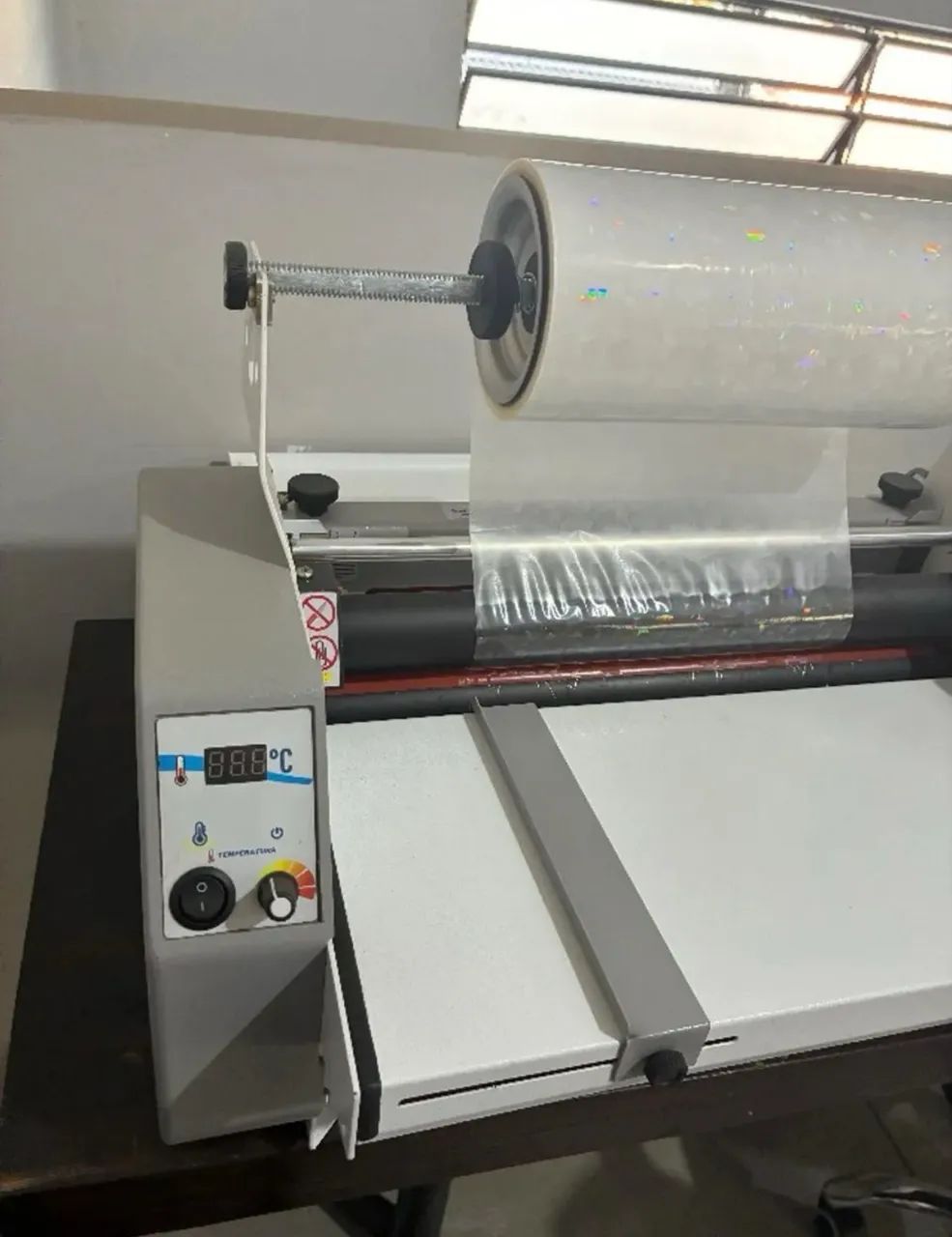 Laminadora Plastificadora Gazela 20.35.80 Seminova - Foto 3