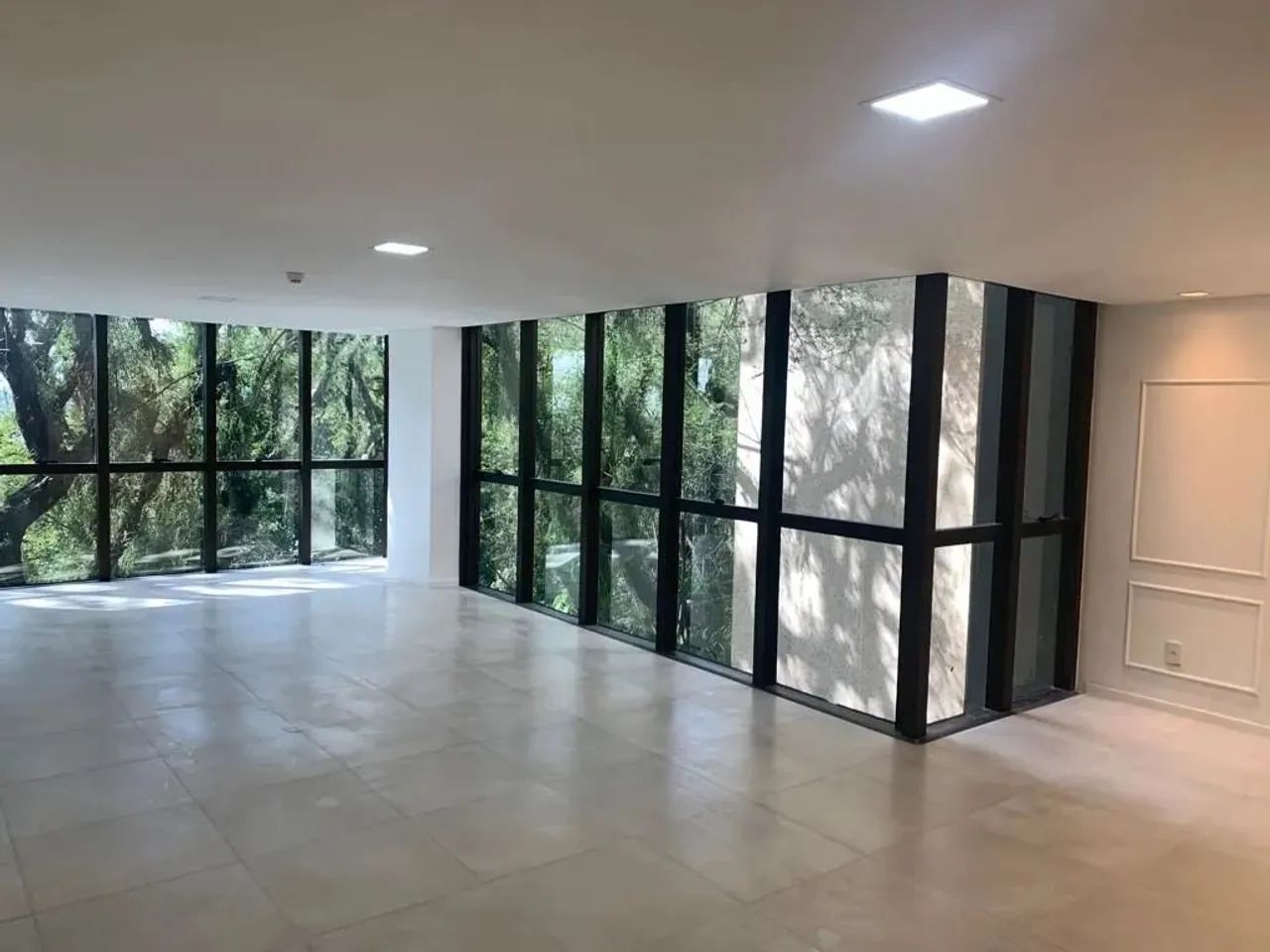 Sala para alugar, 56 m² por R$ 2.200/mês - Independência - Porto Alegre/RS