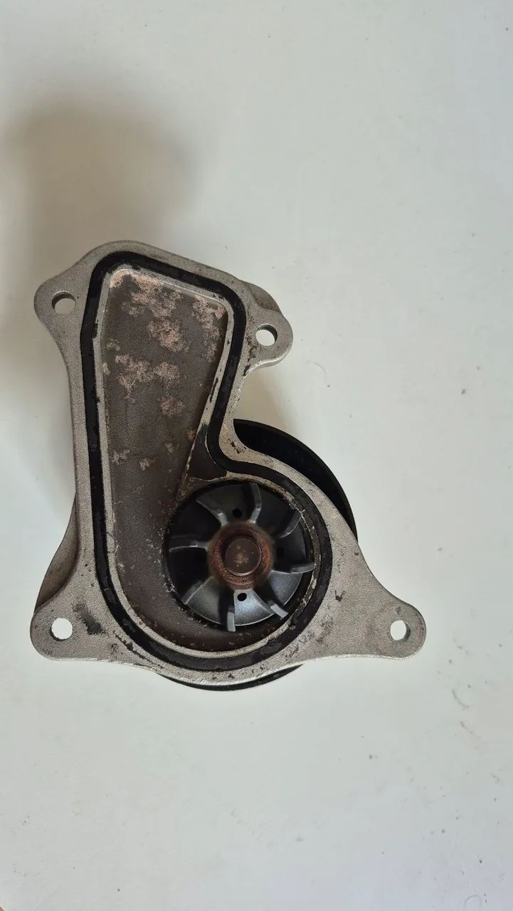 Bomba dagua original Renault kwid  - Foto 2