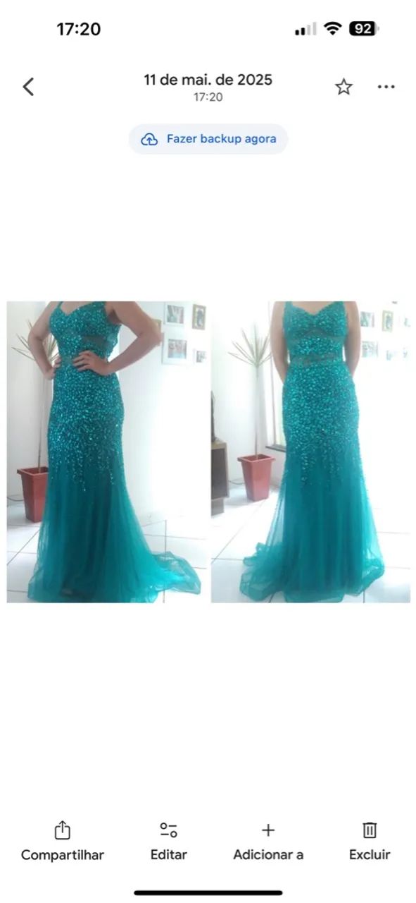 Vestido de festa longo verde com pedrarias