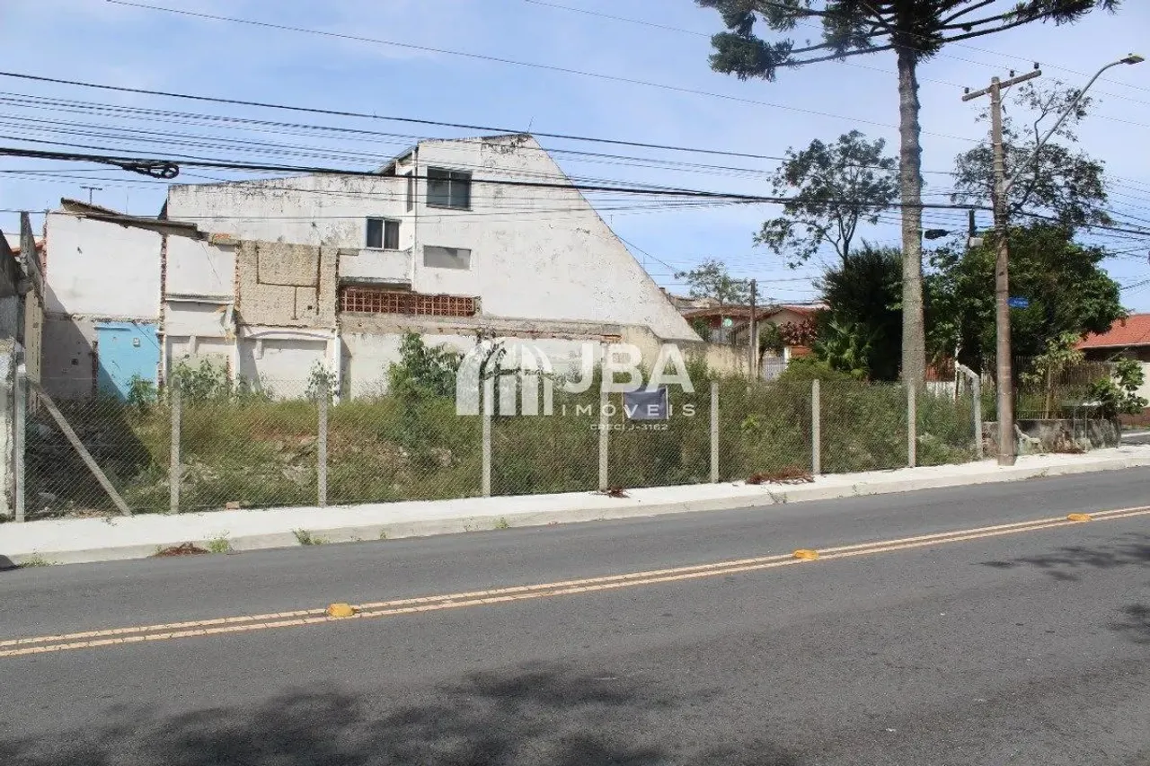 TERRENO COM ÓTIMA LOCALIZAÇÃO NO BACACHERI