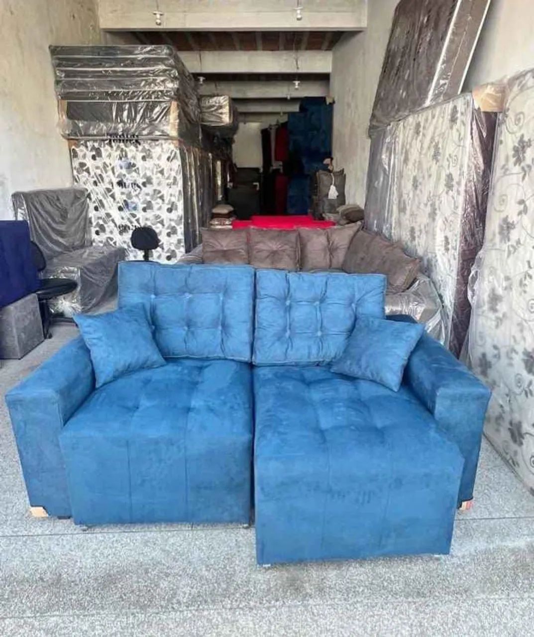 Sofá retrátil retrô  - Foto 4