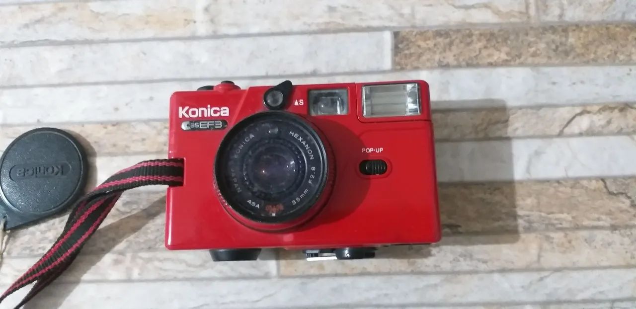 Vendo :caneta analógica Konica c35 Ef3 vermelha,não sei se funciona - Foto 2