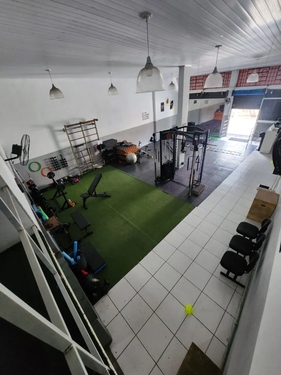 Academia Completa - Equipamentos para Treino