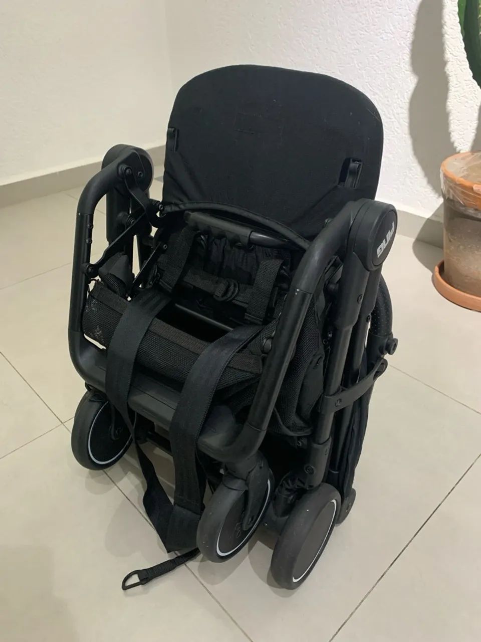 Carrinho de Bebê ABC Design Ping - Cor preto Coal (SemiNovo na Caixa)  - Foto 2