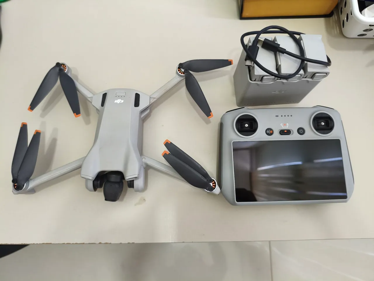 Drone DJI Mini 3 Fly More Combo