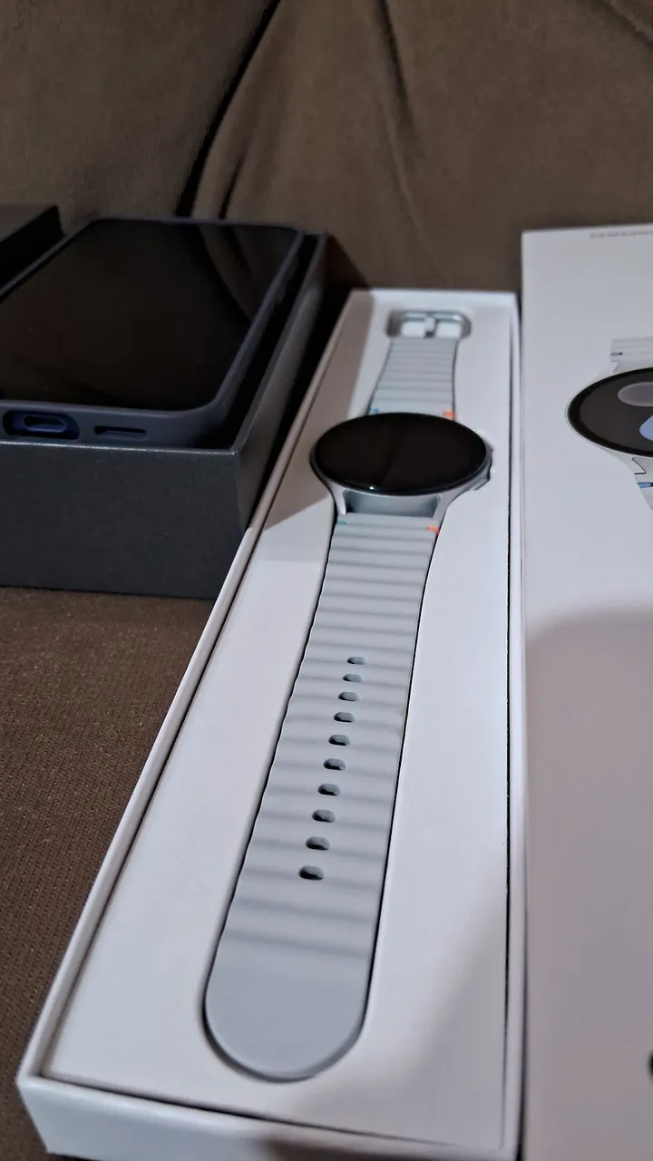 Samsung S25 completo com Smart watch 7