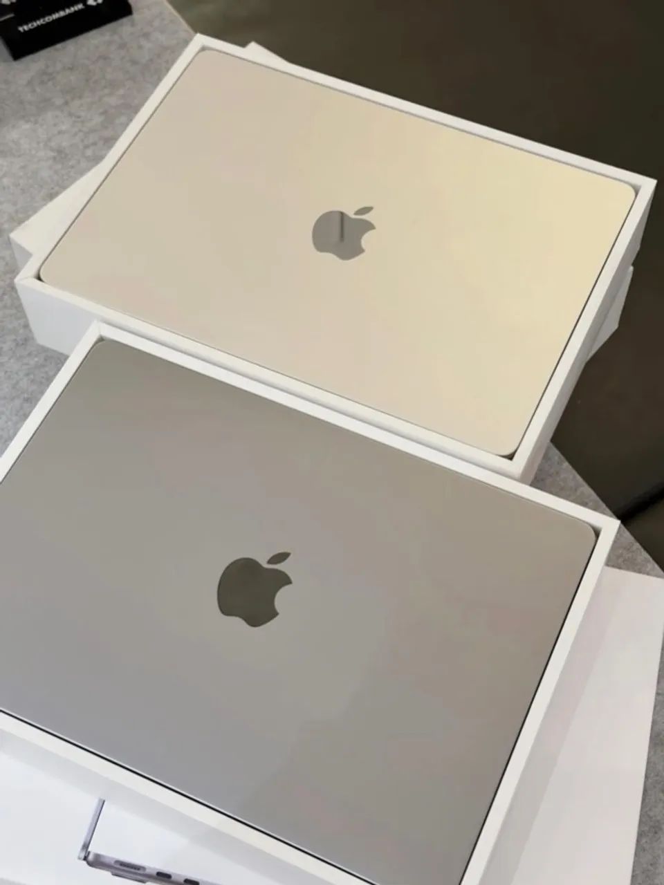 Apple MacBook Air M2 8/256GB (2022) Tela 13.6 Lacrado com 1 ano