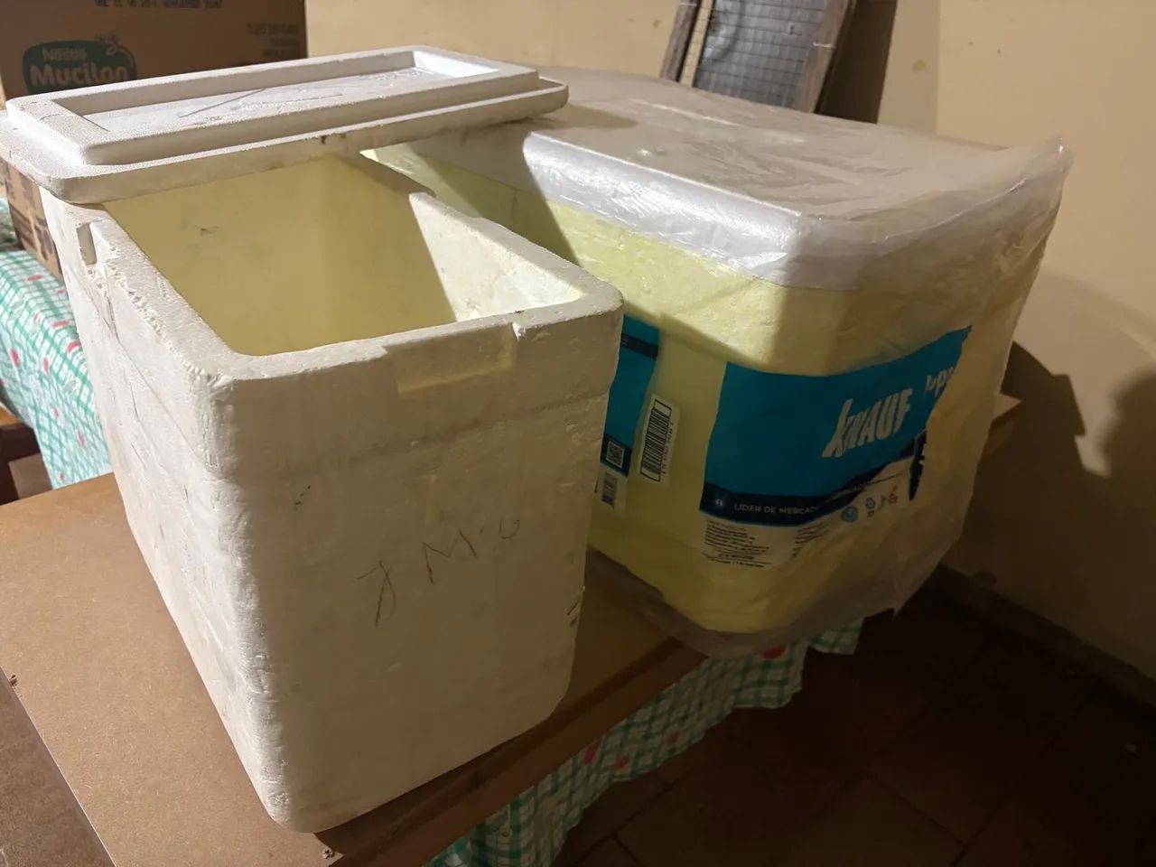 Duas Caixas Térmicas de Isopor  - Foto 4