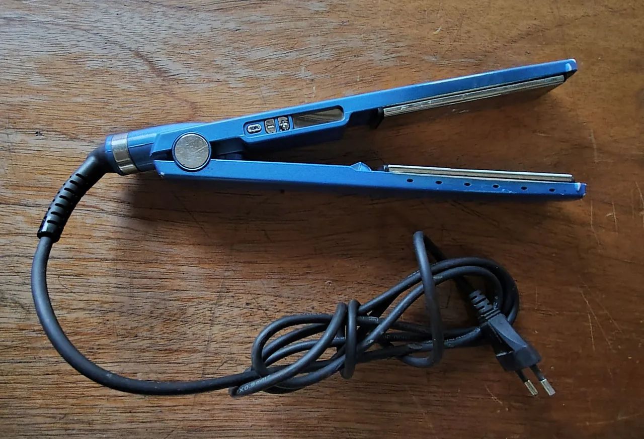 Kite de Pranchas e Secador de Cabelo Usados - Foto 3