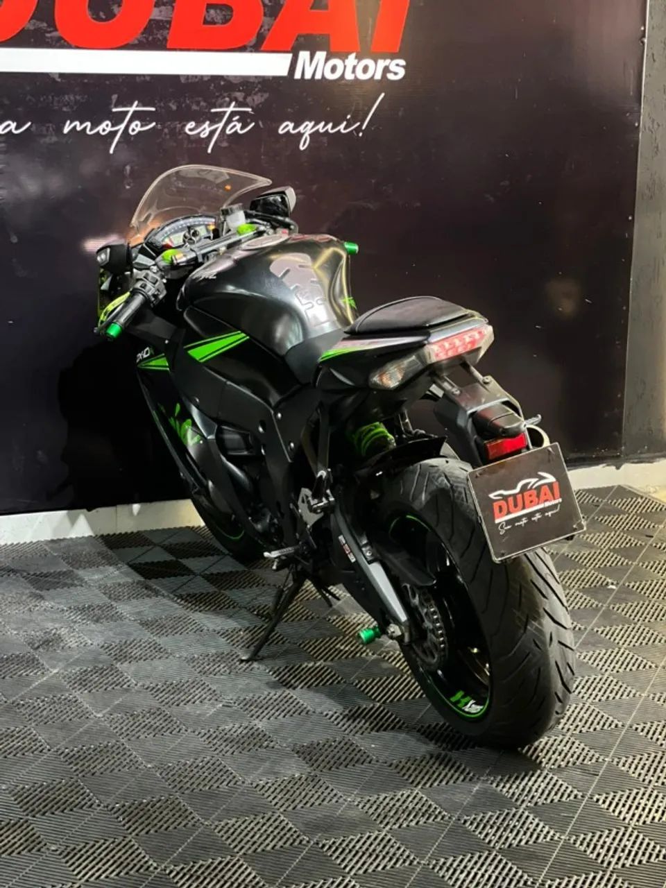 Kawasaki Zx-10/ Zx-10r 1000cc 2015 - 1456688857 | OLX