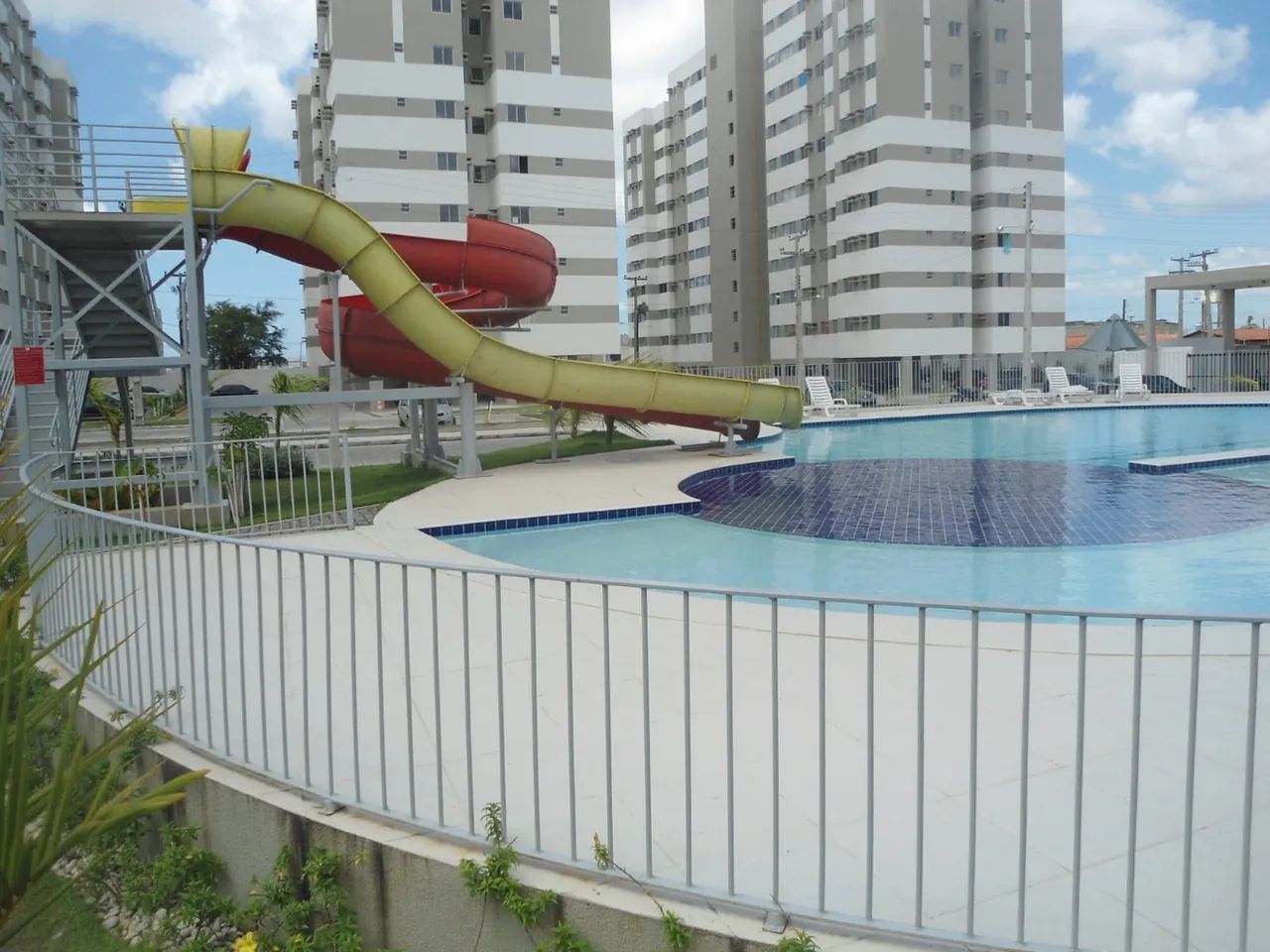 Alugo excente Apto. 3/4 mobiliado/Park Shoping Residencial