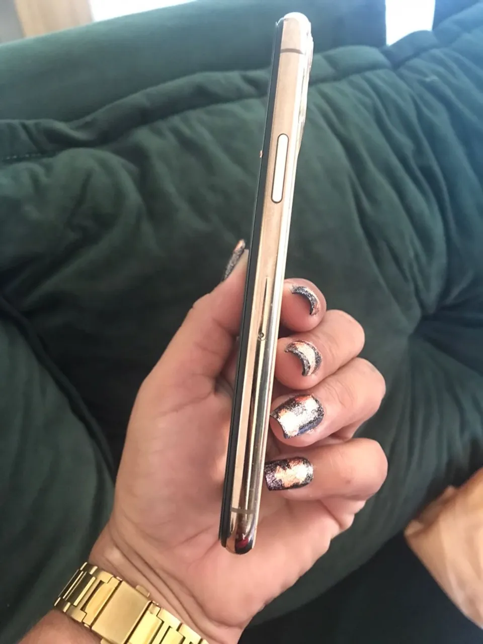 iPhone 11 Pro Dourado