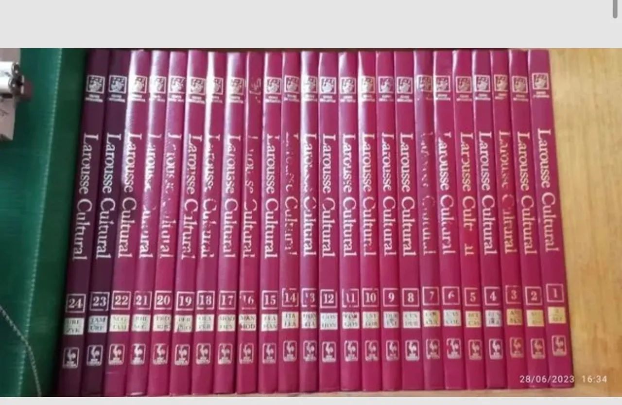 Coleção Larousse Cultural - 24 volumes