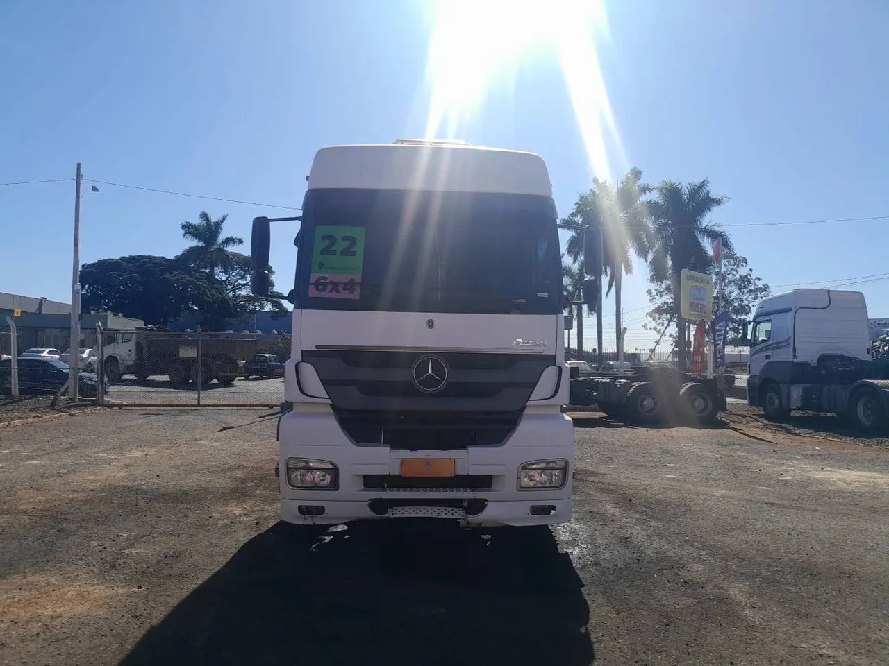 Mercedes-Benz Axor 2644 S/36 6X4E5 2022/2022 VAMOS SEMINOVOS Uberlândia - Foto 2