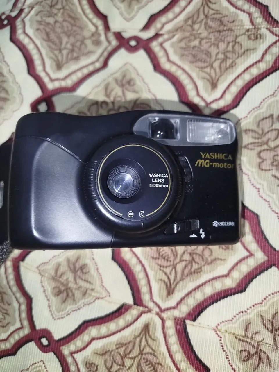 câmera Yashica MG-motor é um modelo analógico compacto e automático. - Foto 2