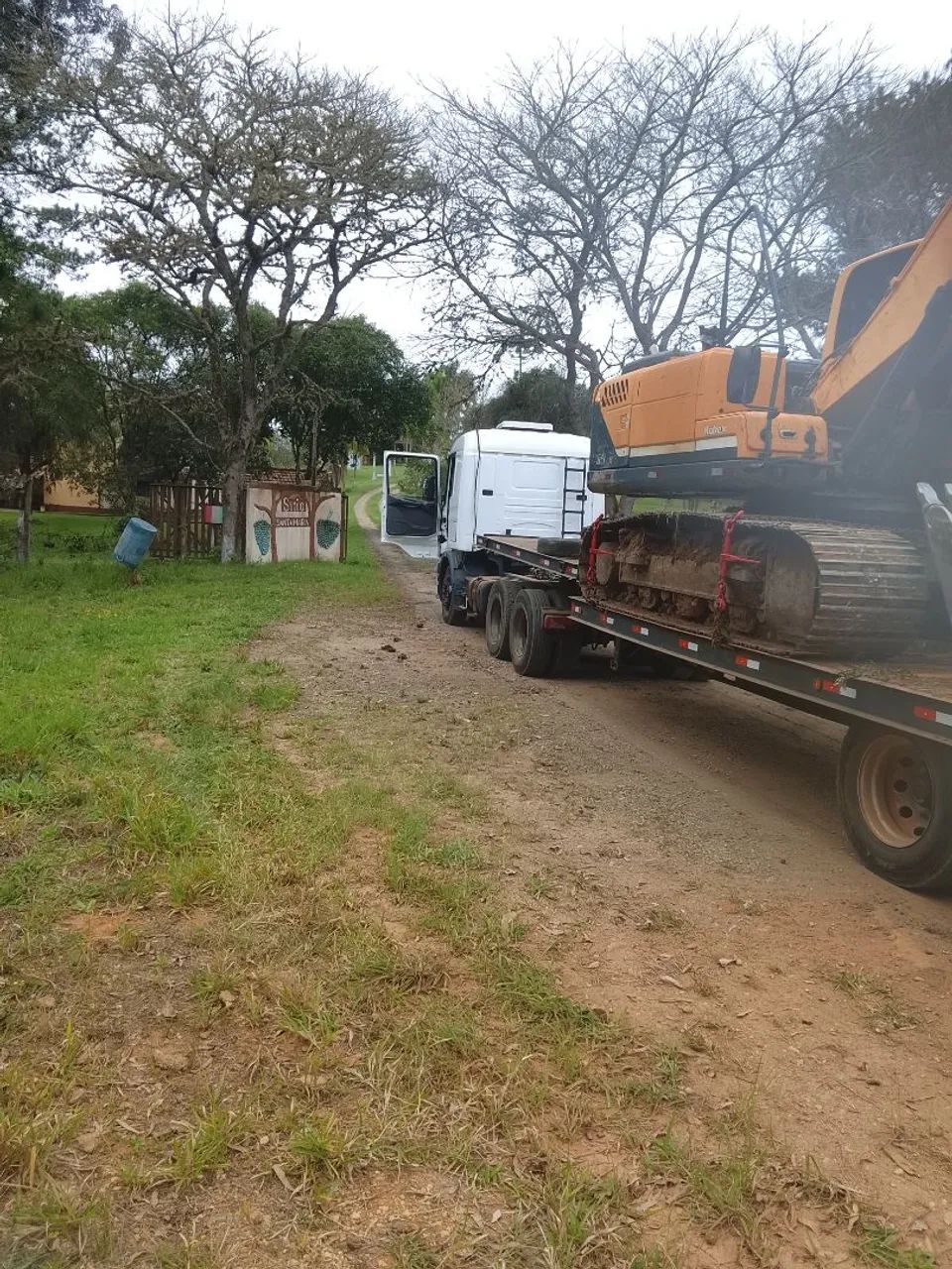 Locação transporte e terraplanagem  - Foto 3