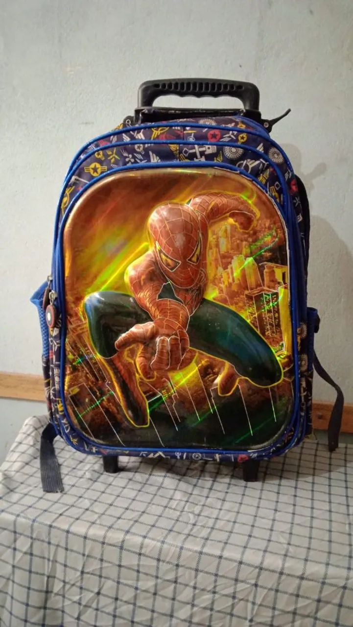 Mochila homem aranha 