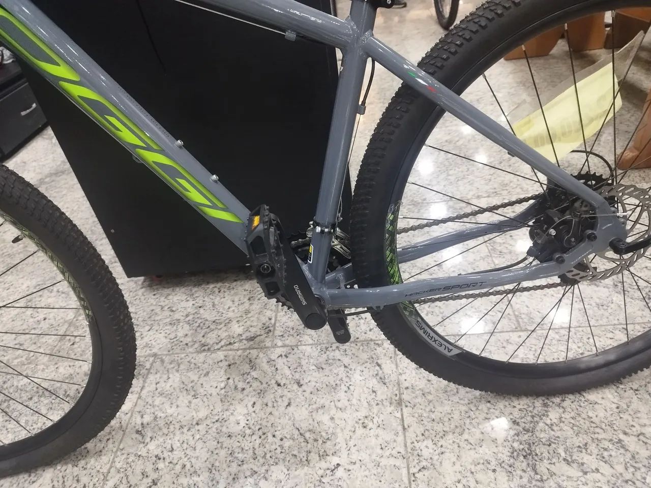 BIKE OGGI QUADRO 17 - Foto 2