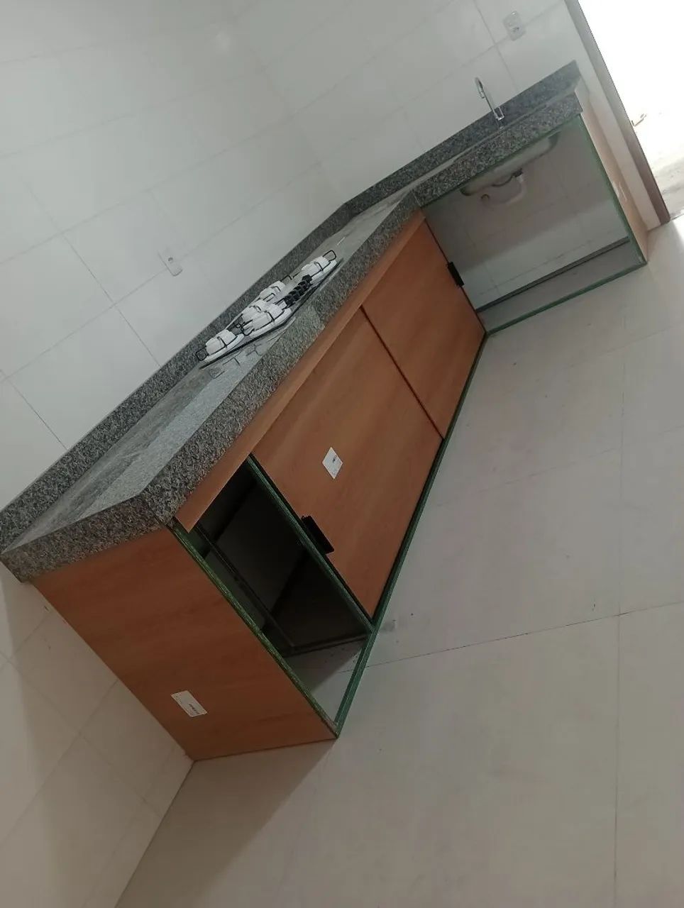 Trabalho com balcão pranejado