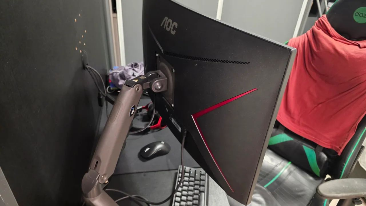 Monitor AOC 240hz + braço articulado  - Foto 2