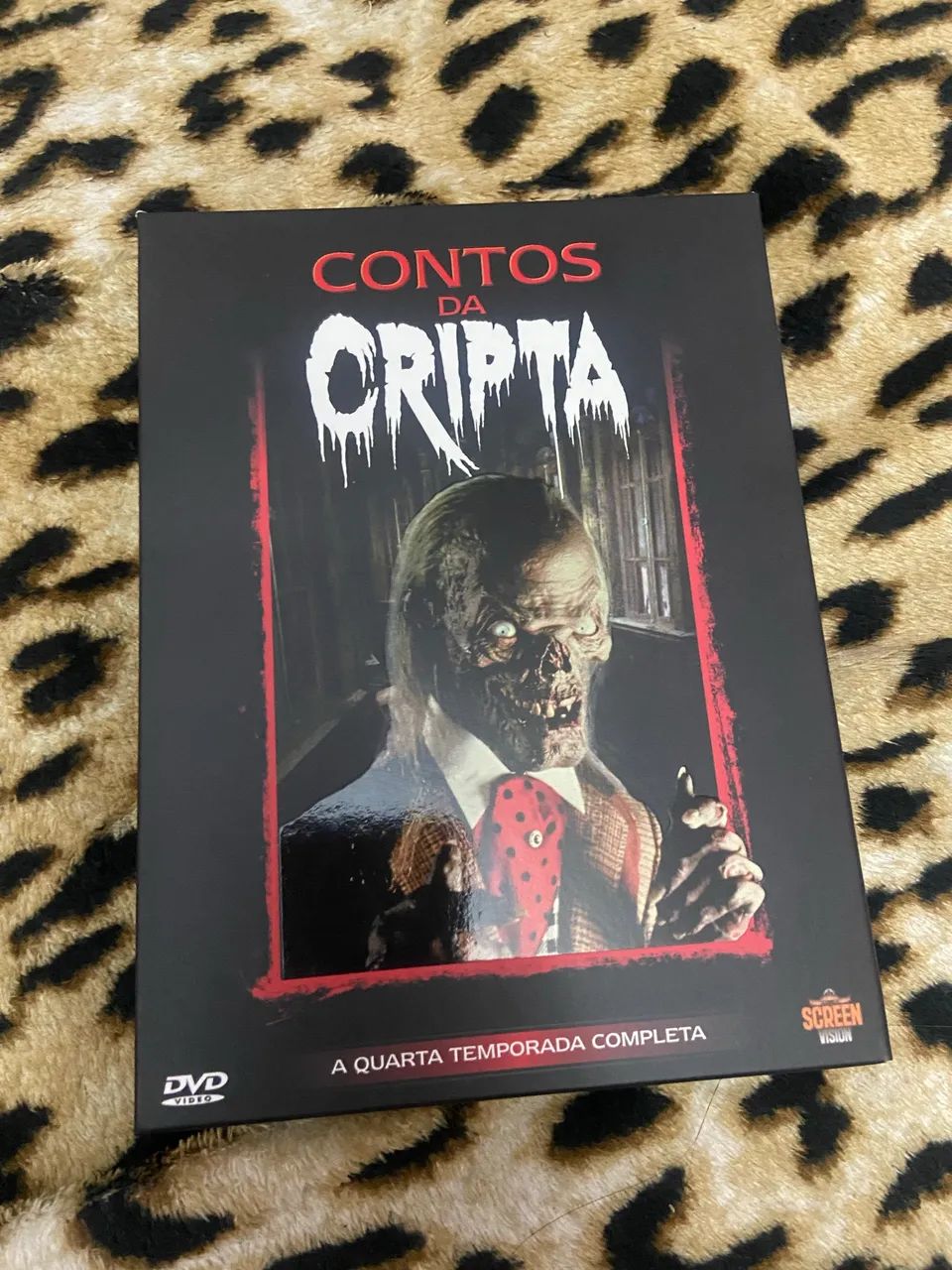 DVD série Contos da Cripta a quarta temporada completa 