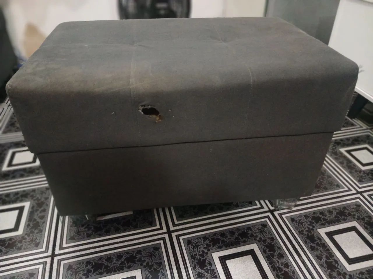 PUFF, USADO, SUJO E COM AVARIA. - Foto 2