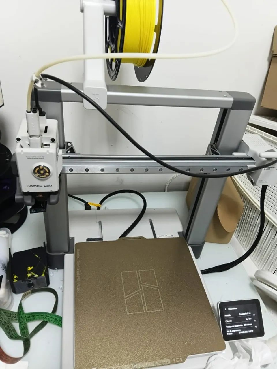 Impressora 3d A1 Bambu Labs Semi nova. (301hs) na garantia. - Foto 4