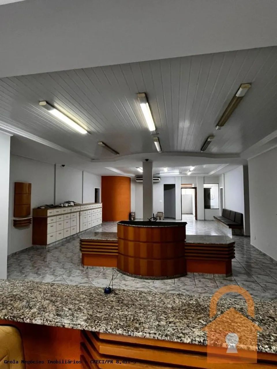 Sala Comercial para Locação em Campo Mourão, Centro, 3 banheiros - Foto 4