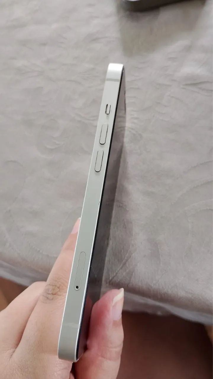 iPhone 13 branco 128G - Foto 2