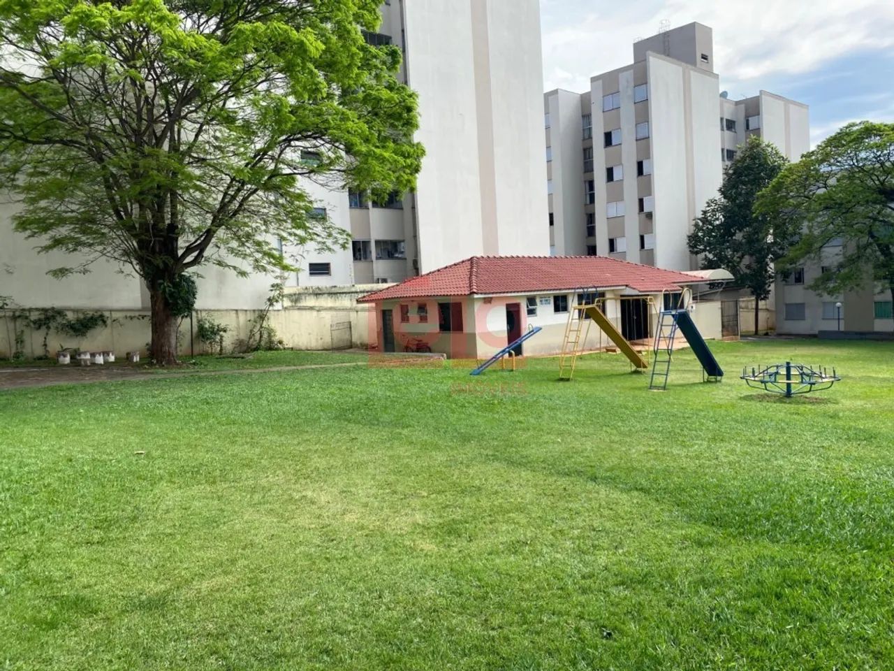 Apartamento para alugar em Maringá, na Vila Bosque, com 3 quartos, 47,23 m² de área útil e - Foto 2