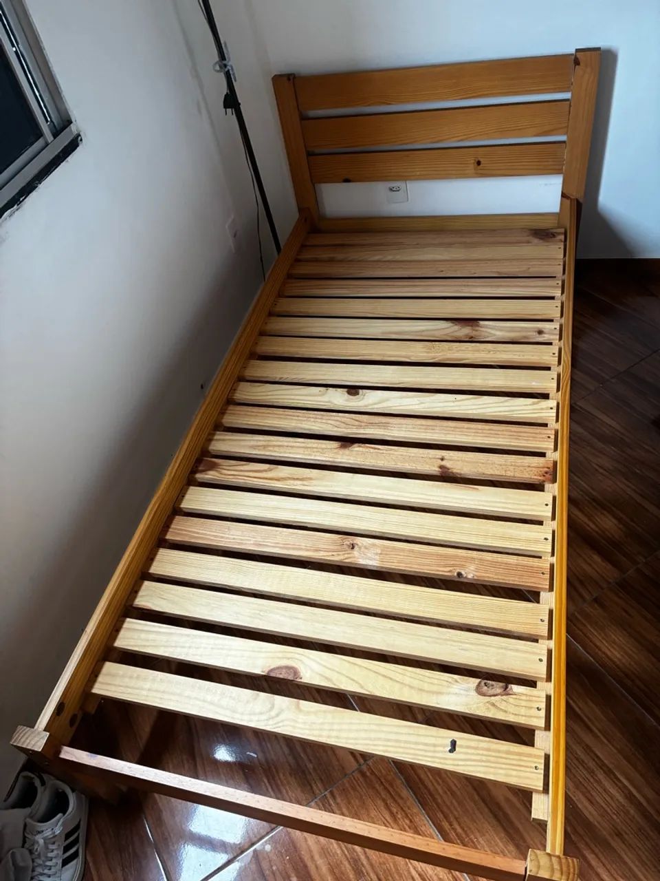 Cama de solteiro de madeira  - Foto 2