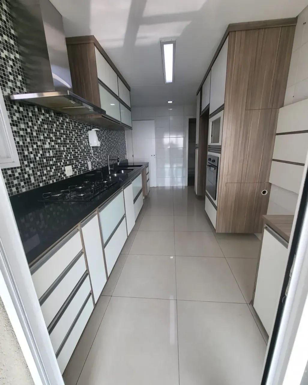 Apartamento com 202 M varanda gourmet para locação - Foto 3