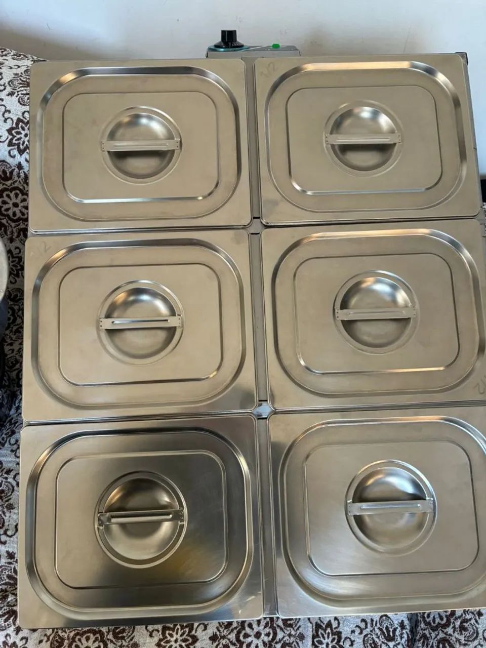 Vendo buffet de comidas