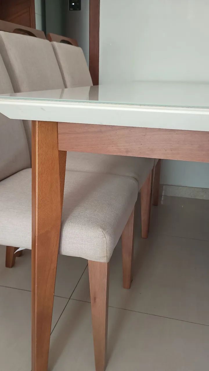Vende-se mesa com 6 cadeiras - Foto 5