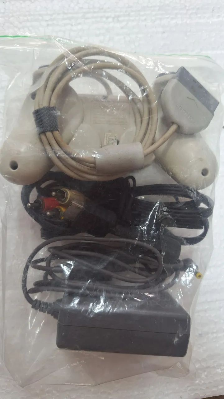 Console PS One (PlayStation 1 Slim) SCPH-101 - Foto 5