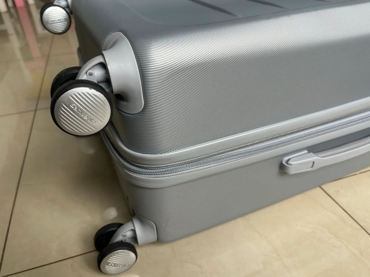 Mala Samsonite Média Nova - Foto 2