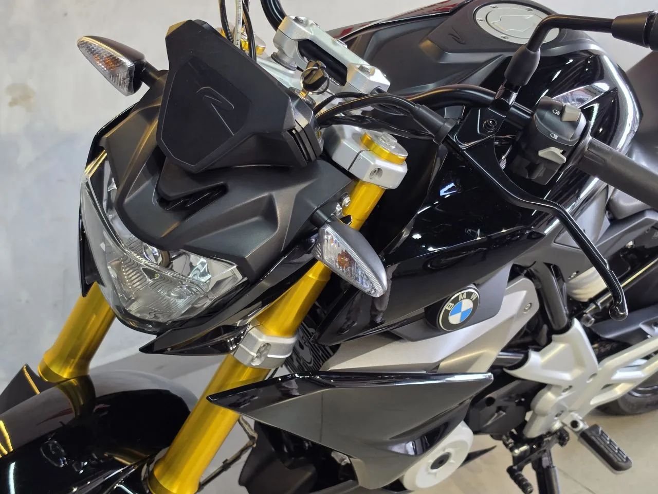 BMW G 310 R  - 2020 - Foto 3