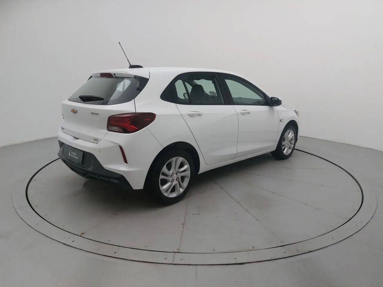 Chevrolet Onix Hatch LTZ 1.0 12V TB Flex Aut. 5P, foto 5 de 18
